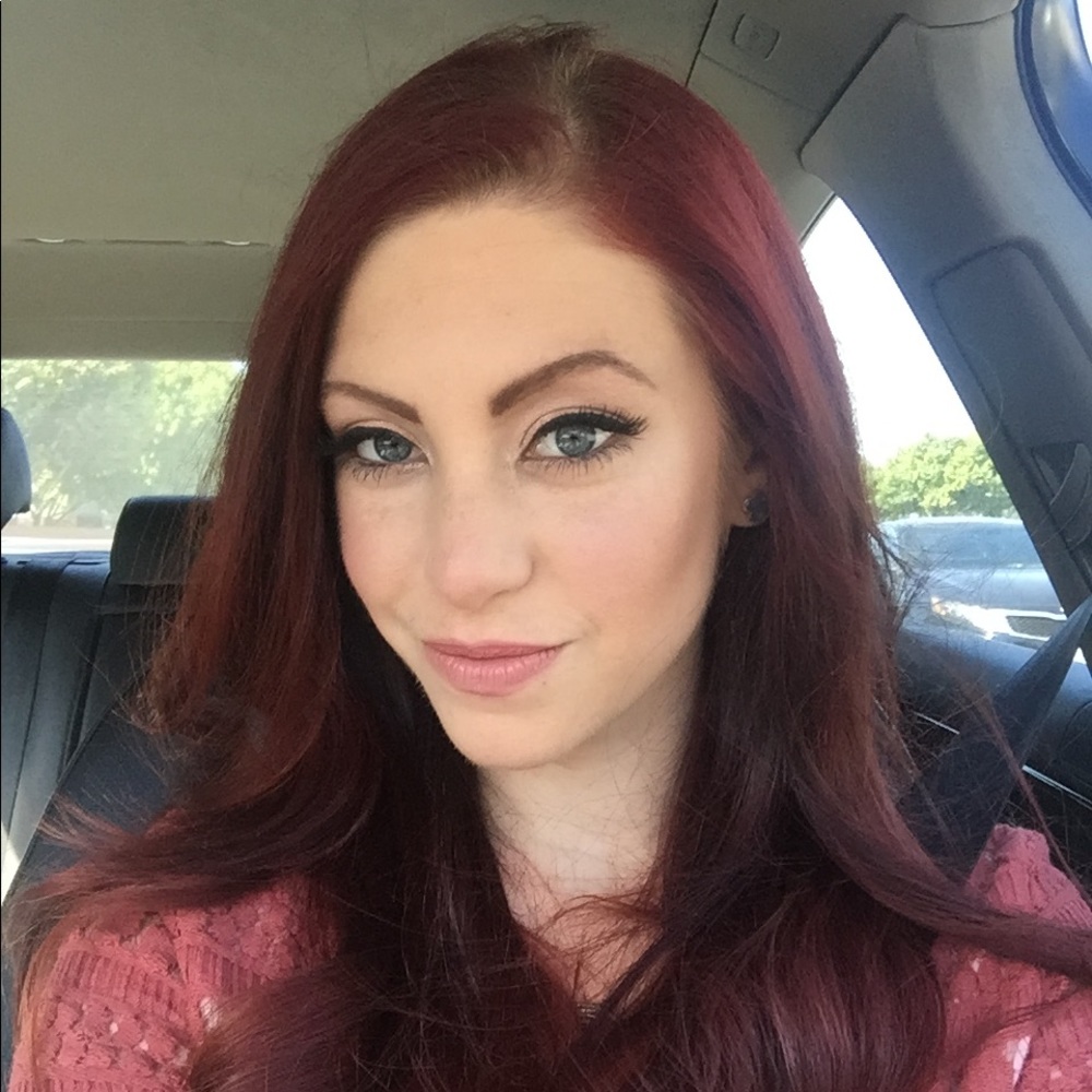 Meet your Posher, Jessica